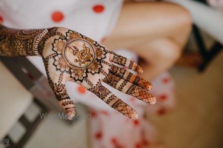 Photo of unique fun personalised mehendi idea for bride