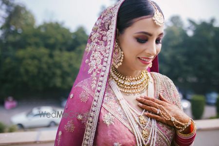 Photo of Bride with smokey eyes on the wedding day