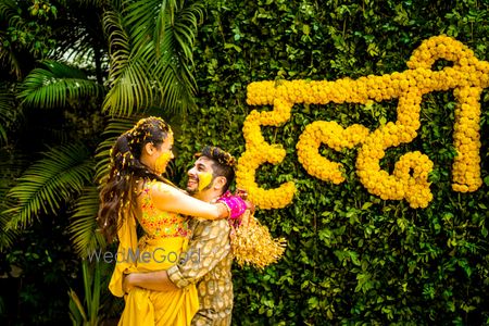 Photo of Cute & candid couple shot on haldi