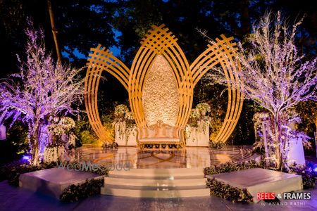 Photo of Unique stage decor idea with gold theme