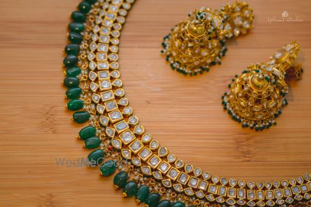 Wedding Jewellery Photo emerald necklace