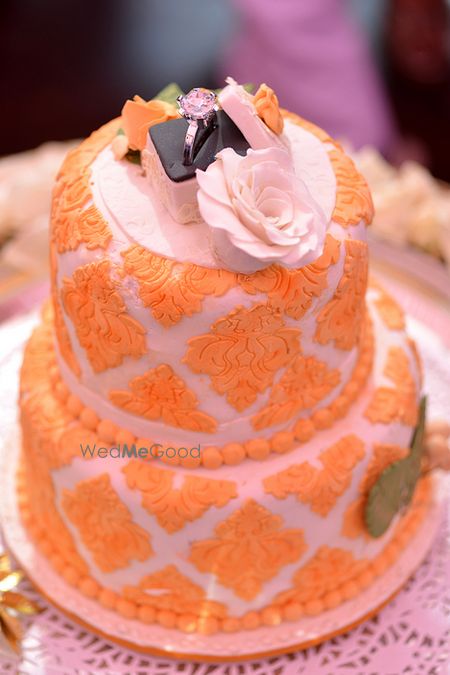 Photo of mango yellow and white cake