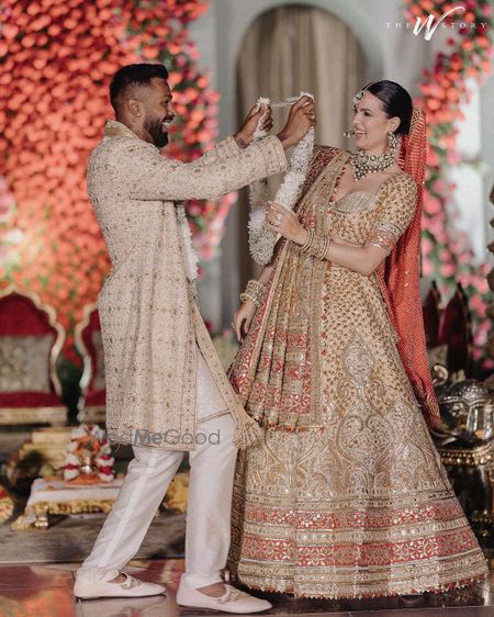 Photo of Hardik & Natasa Hindu wedding candid pose at Raffles, Udaipur