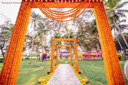 Photo of Mehendi genda phool decor idea