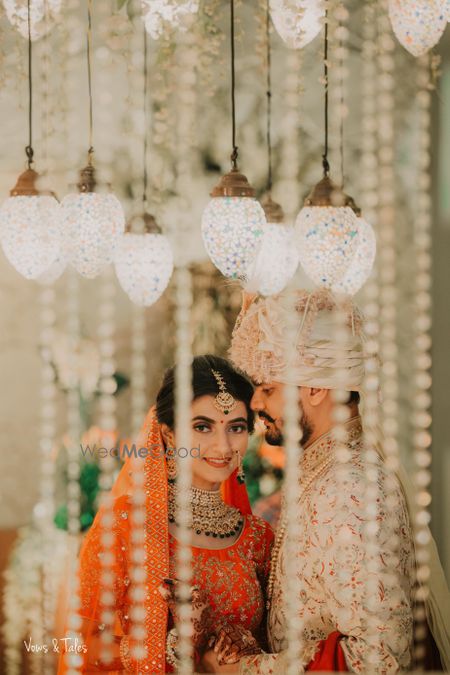 Photo of Pretty couple portrait idea with lamps