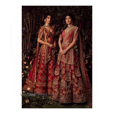 Photo of Unique bridal lehenga in red color