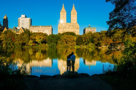 Photo of Beautiful lakeside pre wedding shoot