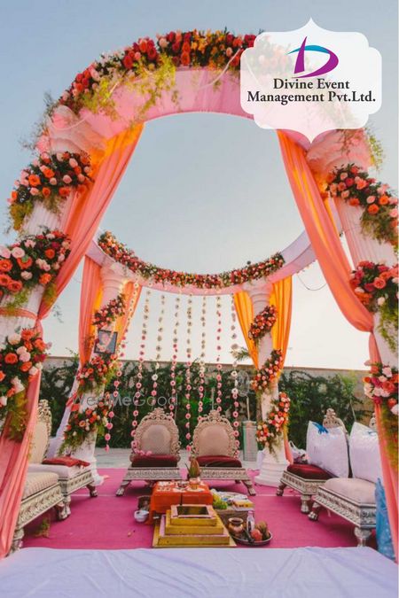 Photo of A floral mandap decor