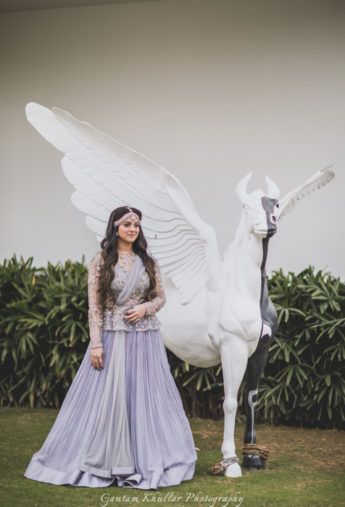 Photo of Lavender lehenga with attached dupatta to blouse