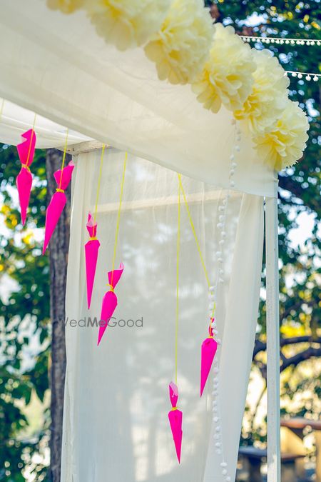 Photo of Hanging mehendi cones in decor