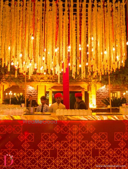 Photo of traditional red and gold theme