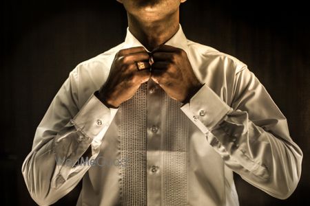 Photo of Groom Getting Ready Shot