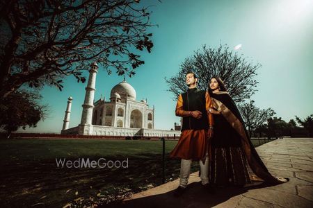 Photo of Romantic pre-wedding shoot