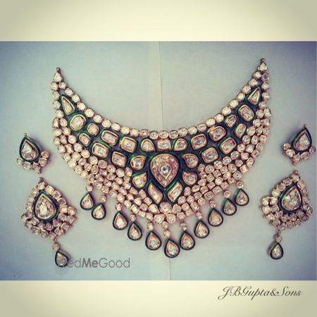 Photo of bridal necklace