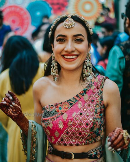 Photo of Portrait of a happy bride.