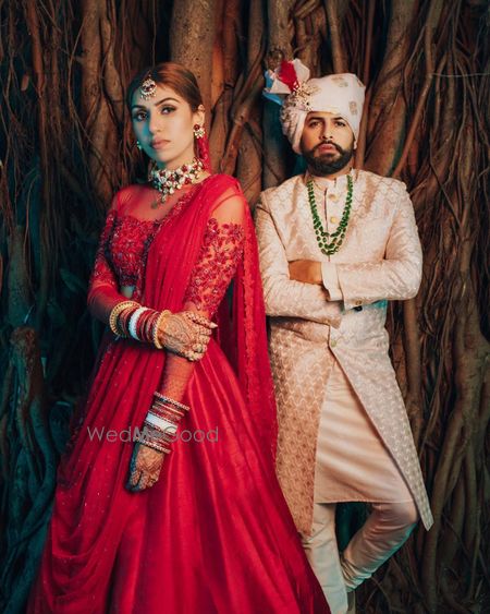 Photo of A classic couple pose on wedding day