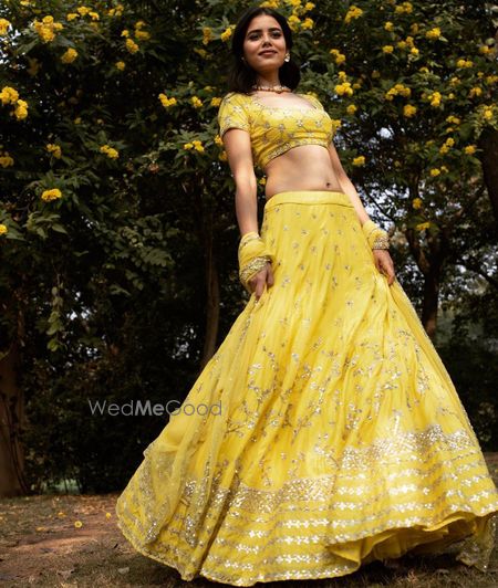 Photo of Bright mehendi outfit ideas