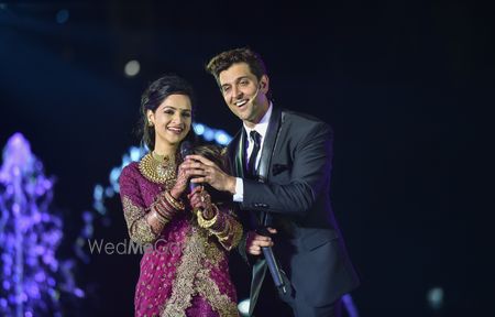 Photo of Hrithik roshan dancing with bride at wedding